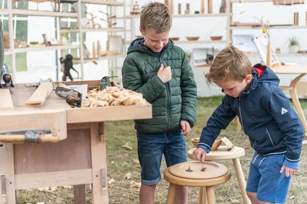 Sfeerbeeld kinderen Hof & Huis